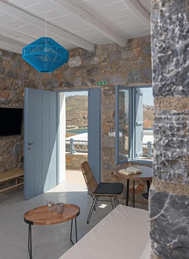 Nisides Suites Livadi  Екстериор снимка