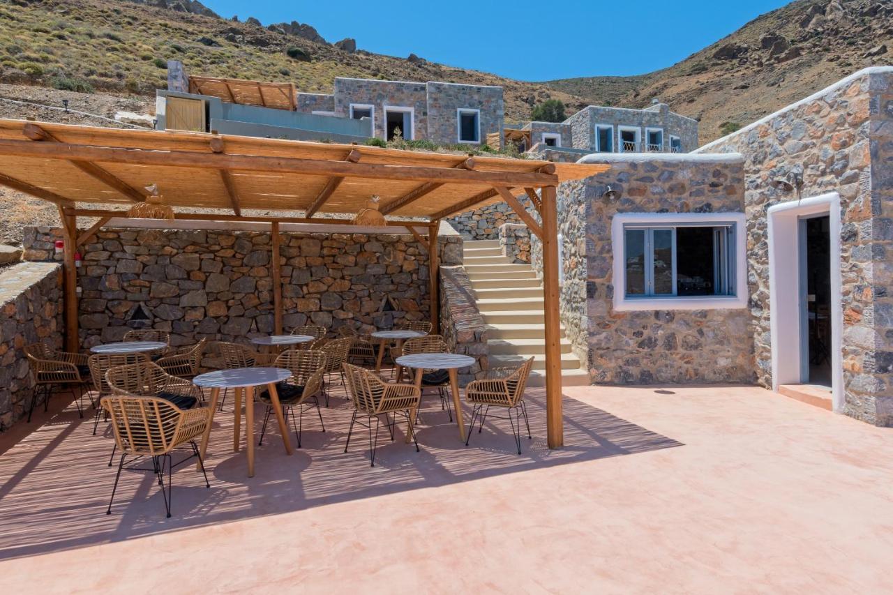 Nisides Suites Livadi  Екстериор снимка